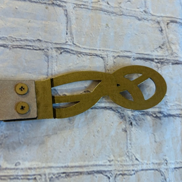 CHICO’S BACK GENUINE LEATHER CHOCOLATE BROWN BELT WITH BRASS TONE BUCKLE S/M - Picture 6 of 13